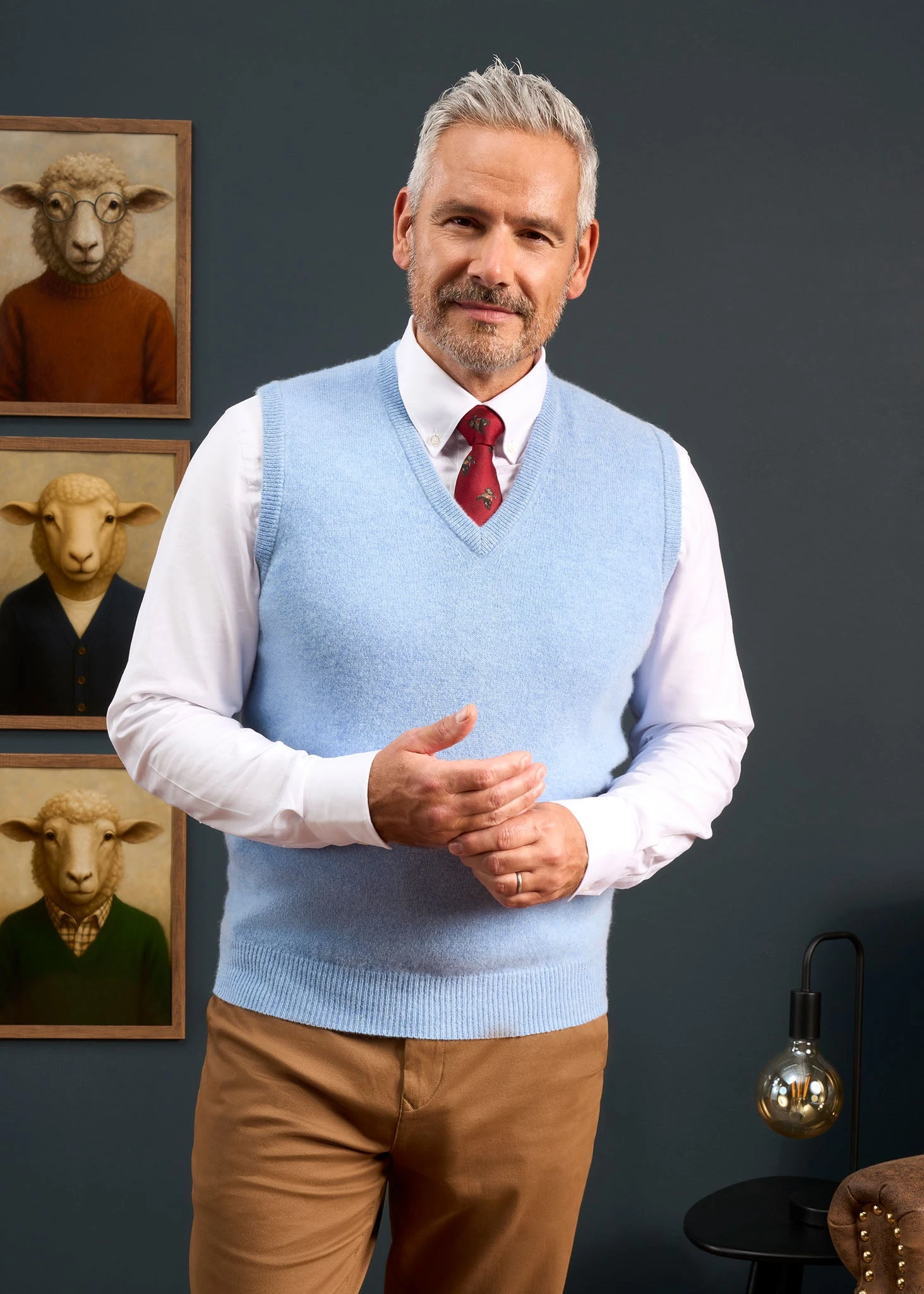 Norfolk Men's Lambswool Slipover In Glacier - Classic Fit 4 Norfolk Men's Lambswool Slipover In Glacier - Classic Fit - Image 2