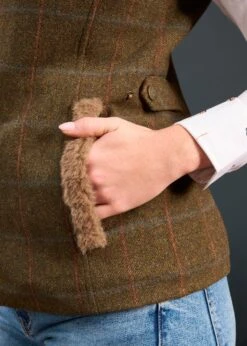 Combrook Ladies Tweed Gilet In Willow - Regular Fit -AlanPaine Shop Combrook Ladies Tweed Gilet Willow 2