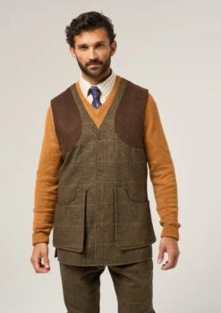 Combrook Men's Tweed Shooting Waistcoat In Teak - Shooting Fit -AlanPaine Shop Combrook Tweed Shooting Waistcoat Teak 1