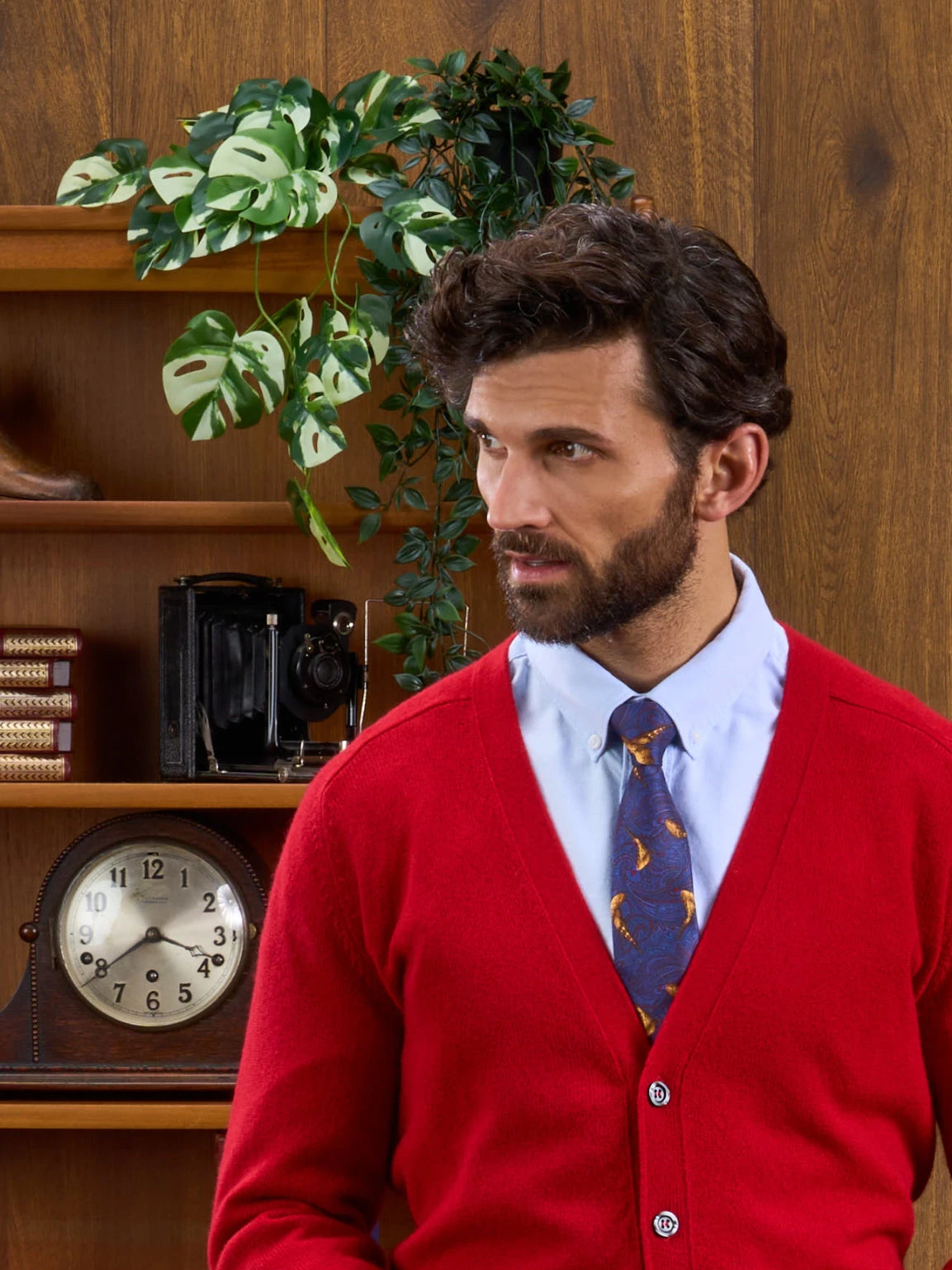 Cornwall Lambswool Cardigan In Dubonnet - Classic Fit 5 Cornwall Lambswool Cardigan In Dubonnet - Classic Fit - Image 3