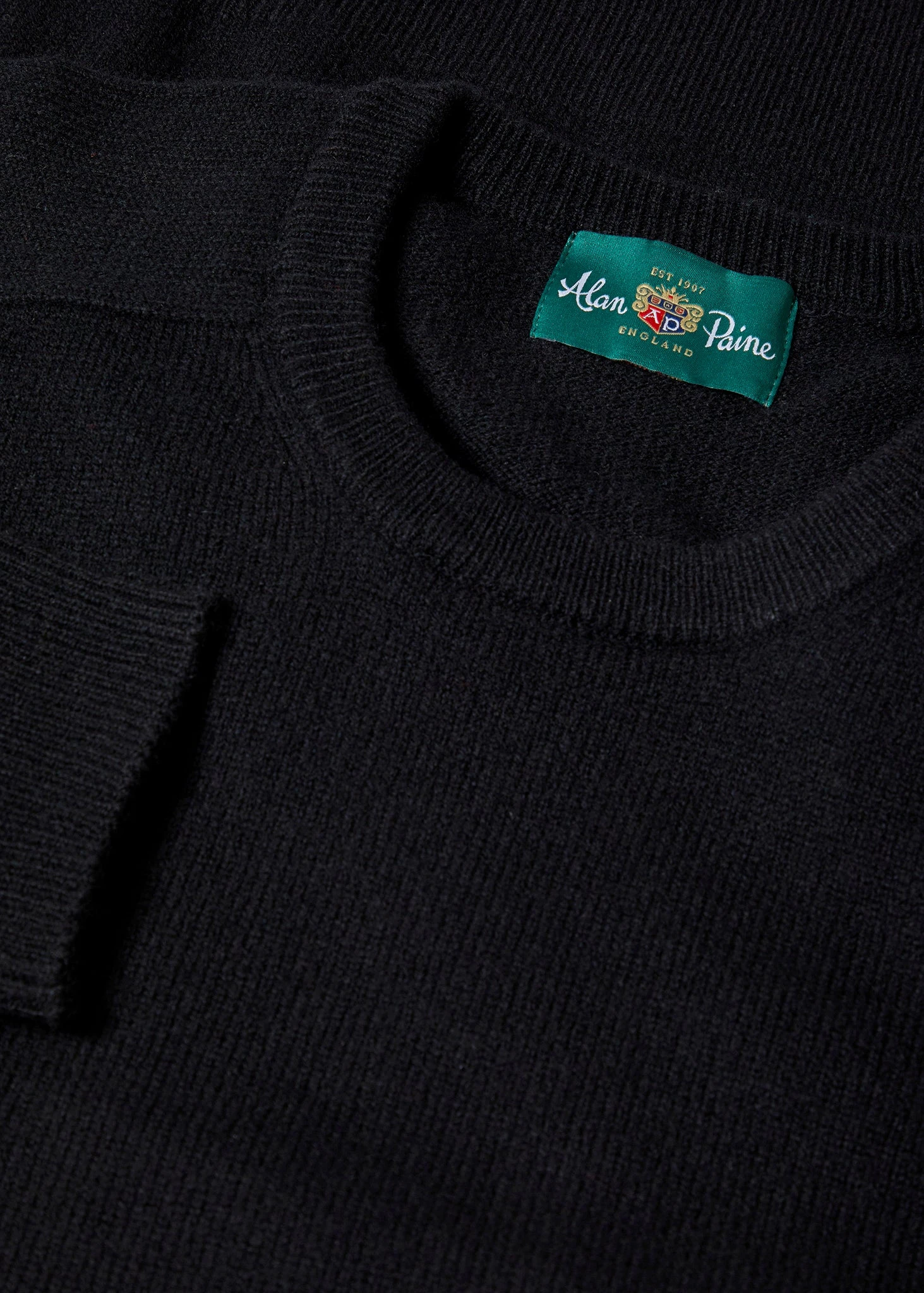 Dorset Men's Lambswool Jumper In Black - Classic Fit 4 Dorset Men's Lambswool Jumper In Black - Classic Fit - Image 2
