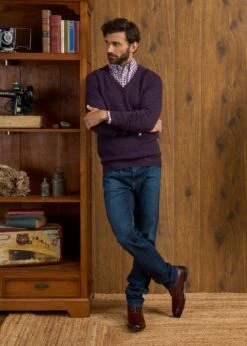 Hampshire Lambswool Jumper In Elderberry - Classic Fit -AlanPaine Shop Hampshire Lambswool Jumper Elderberry 2