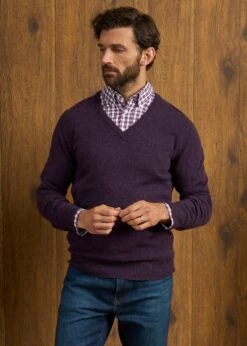Hampshire Lambswool Jumper In Elderberry - Classic Fit -AlanPaine Shop Hampshire Lambswool Jumper Elderberry 3