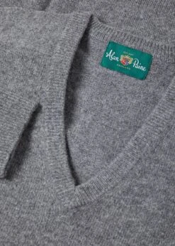 Hampshire Lambswool Jumper In Grey Mix - Classic Fit 8 Hampshire Lambswool Jumper In Grey Mix - Classic Fit -AlanPaine Shop Hampshire Lambswool Jumper Grey