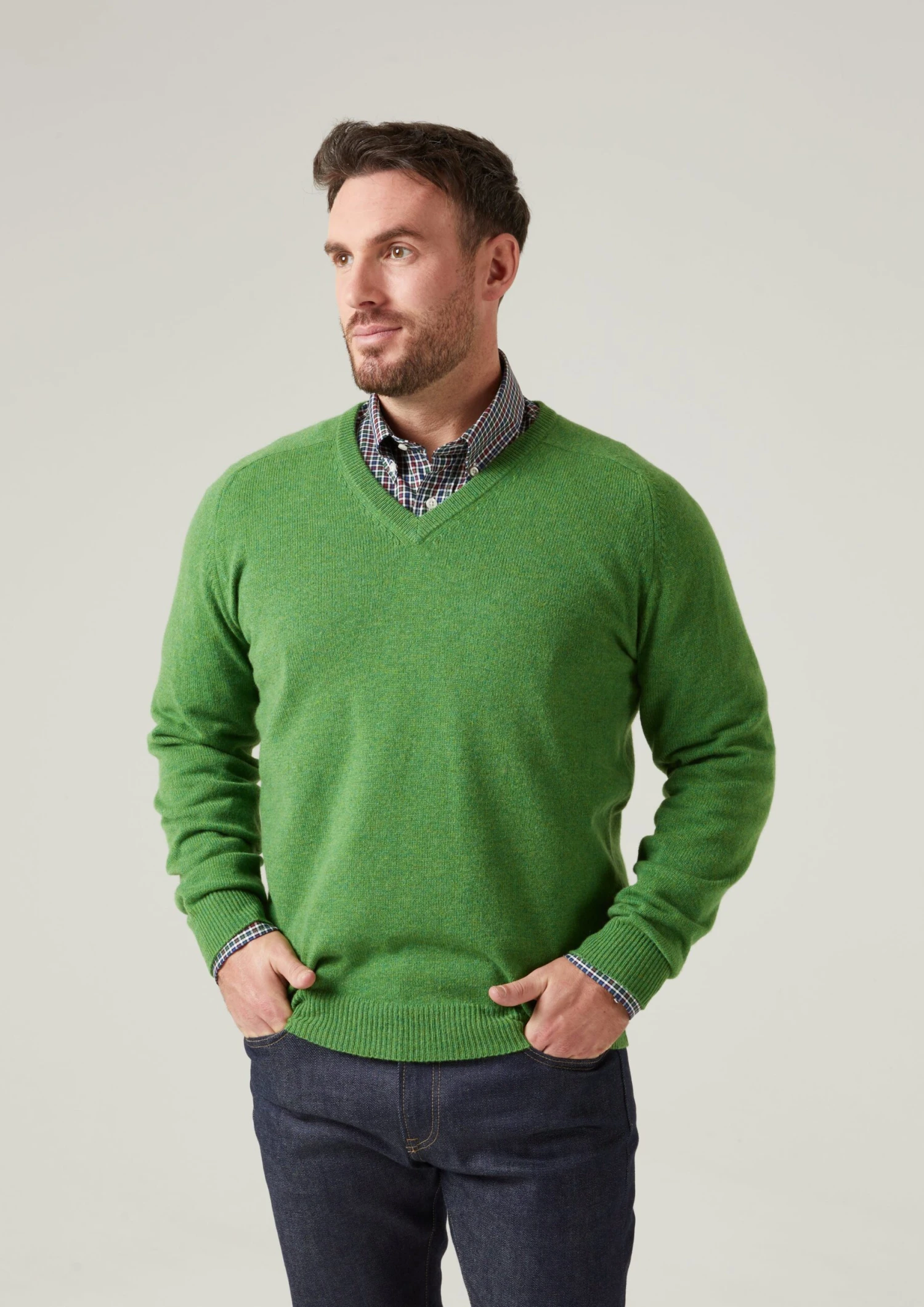 Kilsyth Men's Lambswool Jumper In Watercress - Regular Fit 5 Kilsyth Men's Lambswool Jumper In Watercress - Regular Fit - Image 3