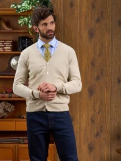 Men's Geelong Lambswool Cardigan In Natural - Classic Fit -AlanPaine Shop Mens Cardigan Natural 1