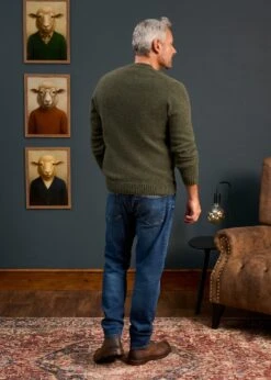 Kinnadie Supersoft Shetland Jumper In Moorland - Regular Fit -AlanPaine Shop Mens Shetland Wool Jumper Green 3 e55d6799 4371 4fc4 9faf 2e2e62bdf8d6