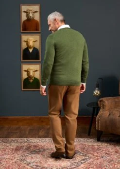 Millbreck Men's Merino Wool Jumper In Forest - Regular Fit -AlanPaine Shop Millbreck Mens Merino Wool Vee Neck Forest 4