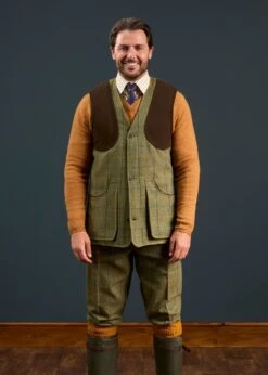 Rutland Men's Tweed Shooting Waistcoat In Dark Moss - Shooting Fit -AlanPaine Shop Rutland Men s Tweed Shooting Waistcoat Dark Moss 1