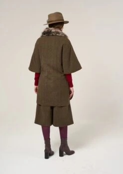 Surrey Ladies Tweed Cape In Hemlock -AlanPaine Shop Surrey Ladies Tweed Cape Hemlock 5