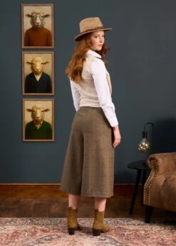 Surrey Ladies Tweed Culottes In Seabrook -AlanPaine Shop Surrey Ladies Tweed Cullotes Seabrook 4
