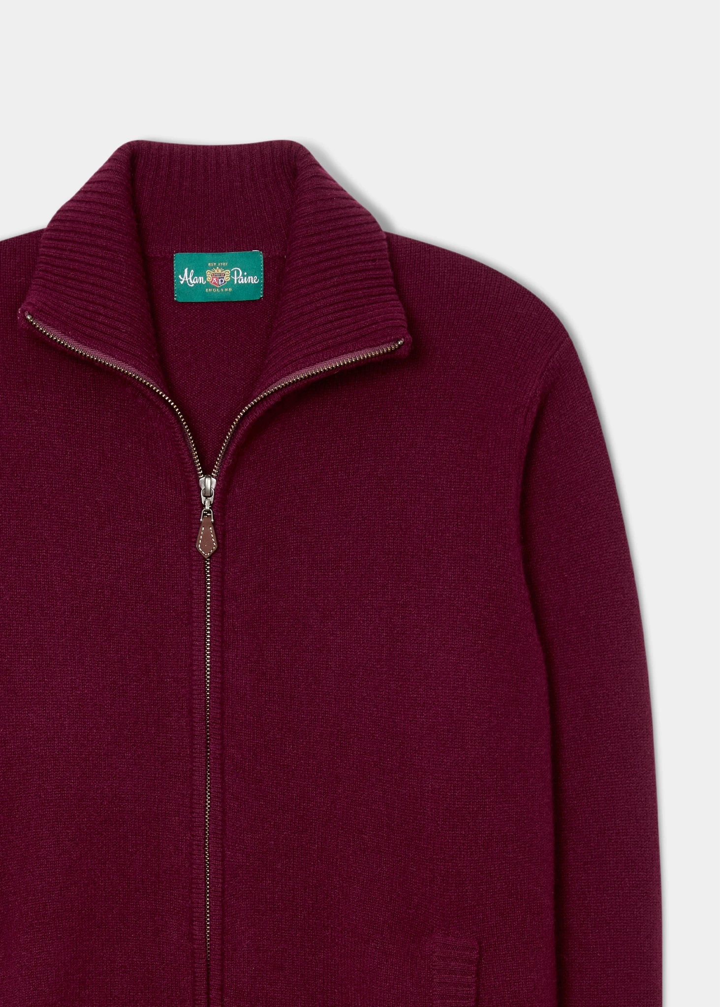 Ballater Lambswool Zipped Jumper In Bordeaux - Regular Fit 4 Ballater Lambswool Zipped Jumper In Bordeaux - Regular Fit - Image 2