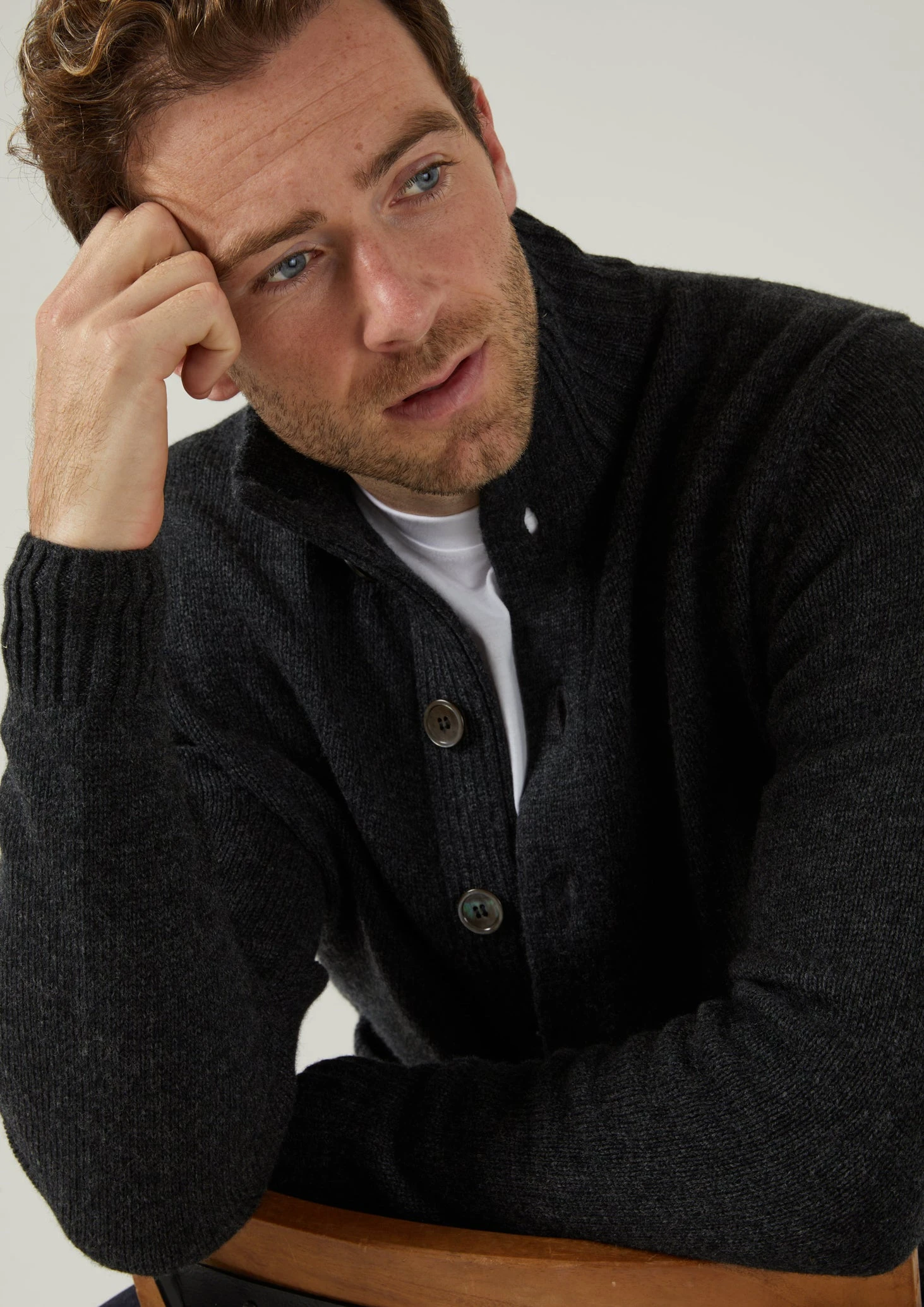 Landford Men's Lambswool Buttoned Jumper In Charcoal - Regular Fit 7 Landford Men's Lambswool Buttoned Jumper In Charcoal - Regular Fit - Image 5